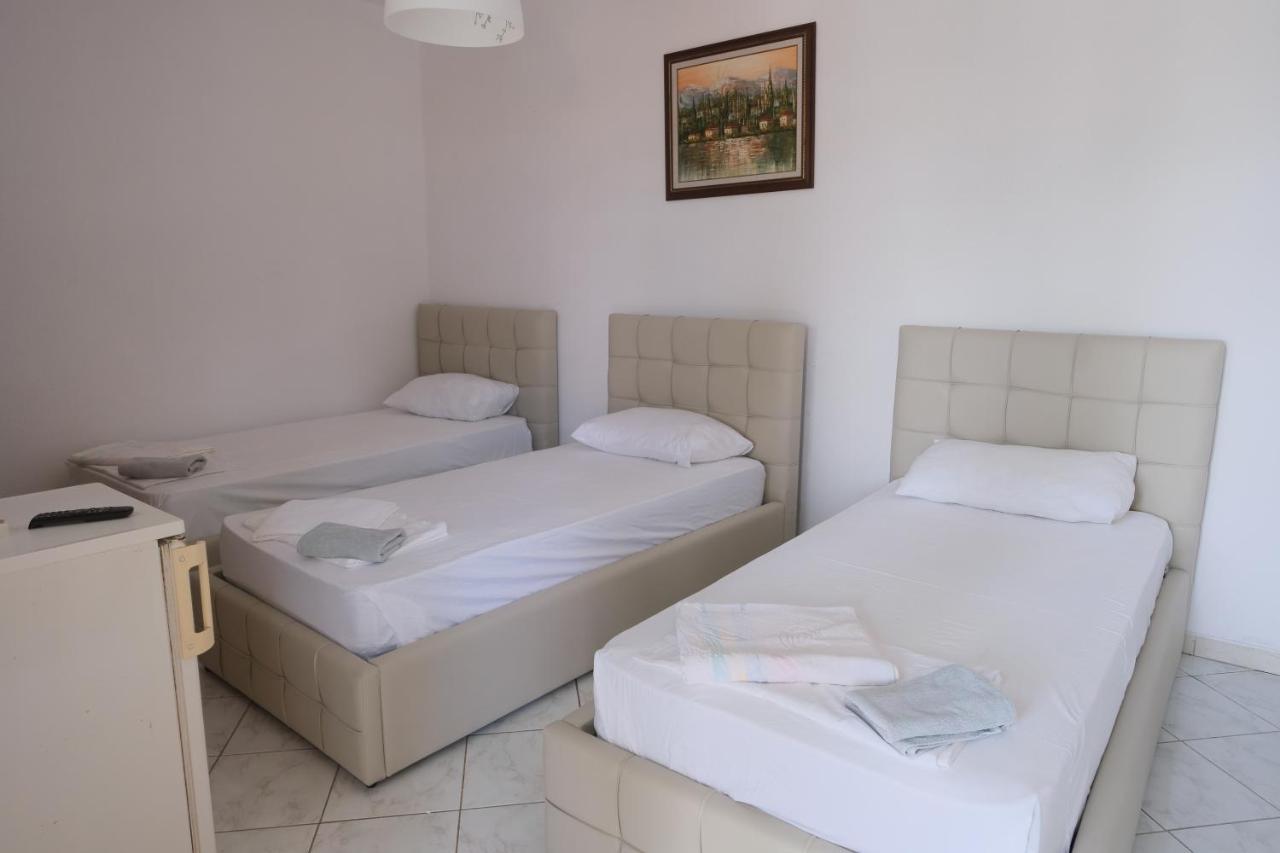 Mehilli Hotel Dhermi Ngoại thất bức ảnh