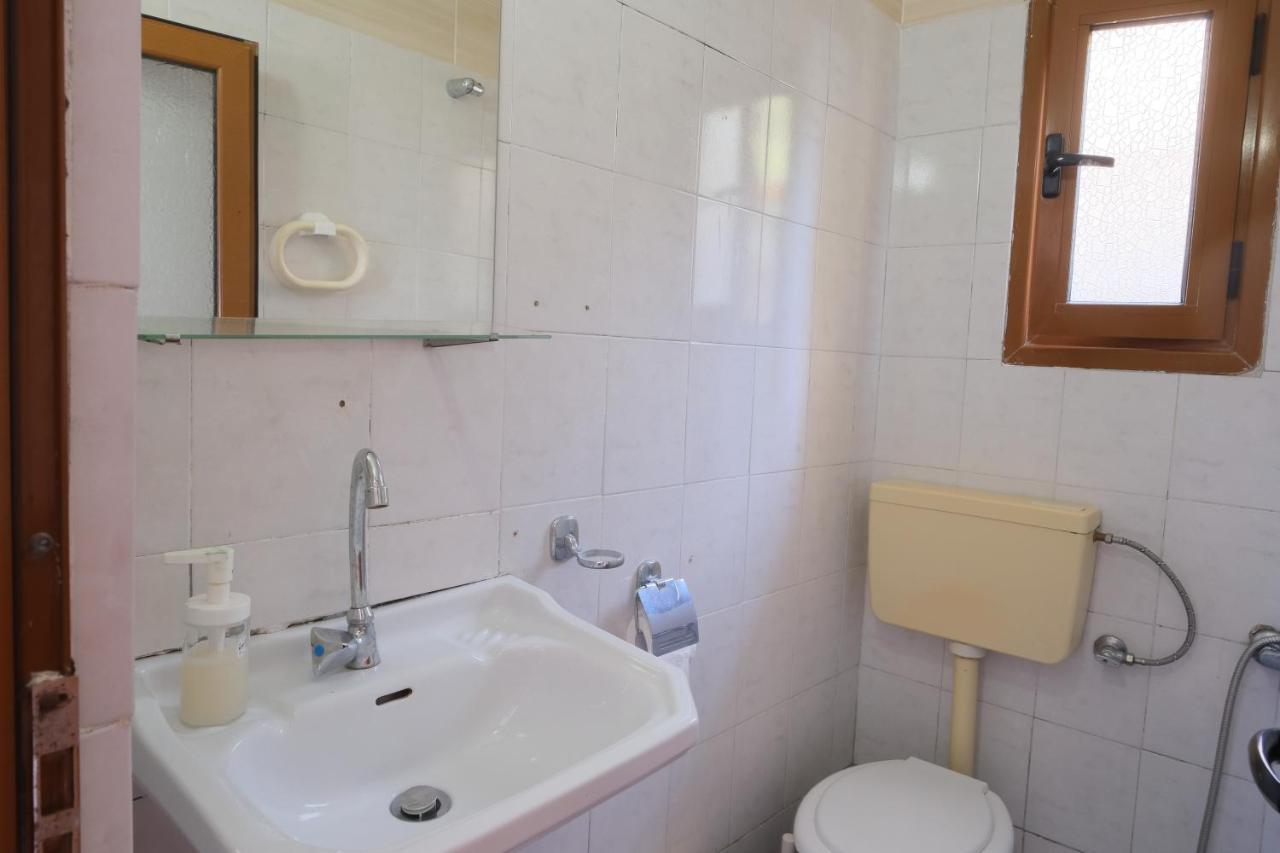 Mehilli Hotel Dhermi Ngoại thất bức ảnh