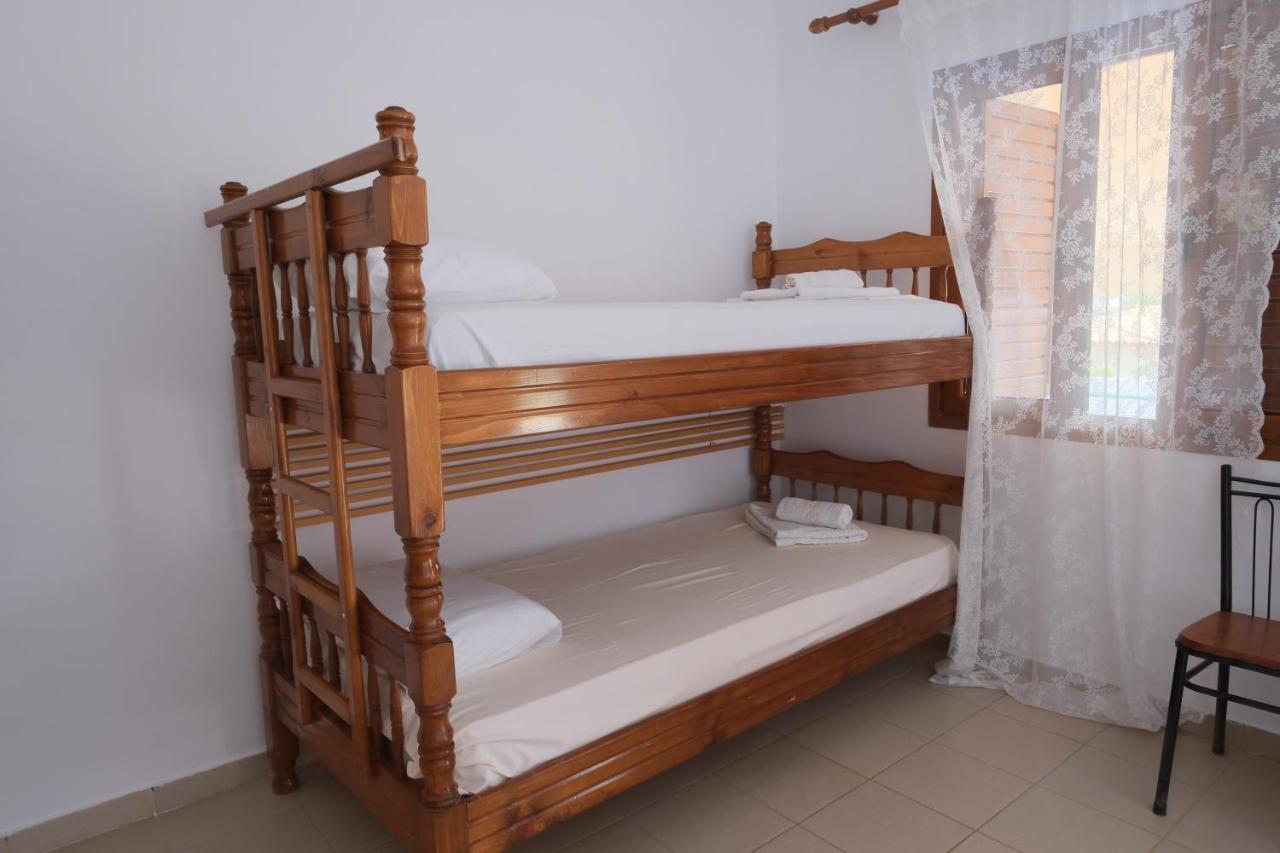Mehilli Hotel Dhermi Ngoại thất bức ảnh