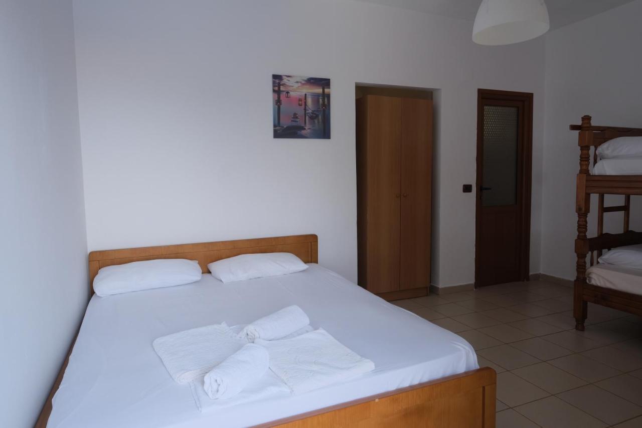 Mehilli Hotel Dhermi Ngoại thất bức ảnh