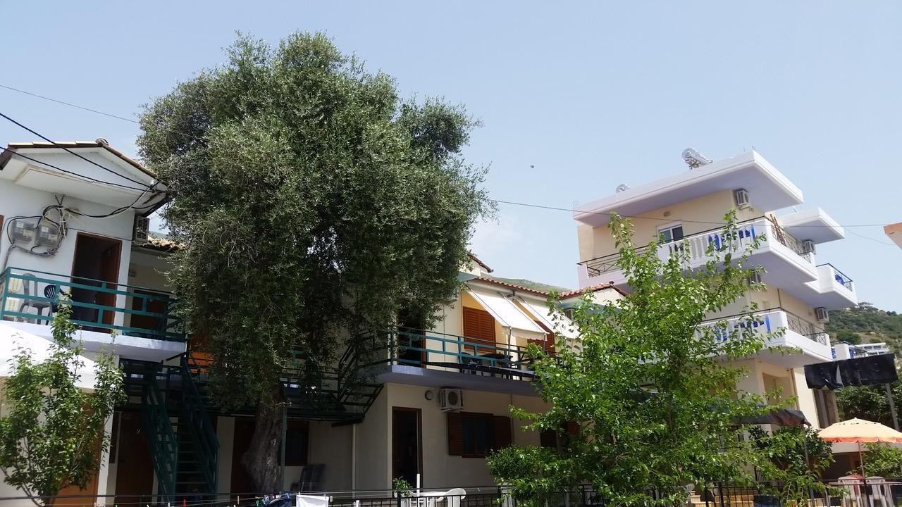 Mehilli Hotel Dhermi Ngoại thất bức ảnh