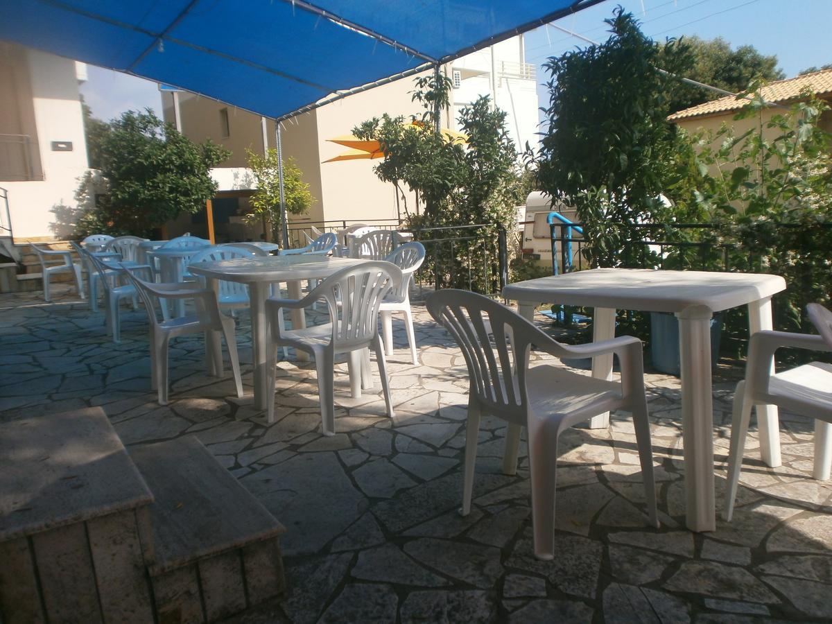 Mehilli Hotel Dhermi Ngoại thất bức ảnh