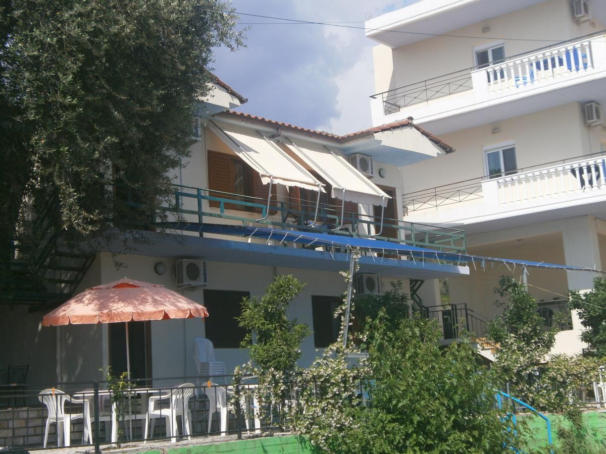 Mehilli Hotel Dhermi Ngoại thất bức ảnh